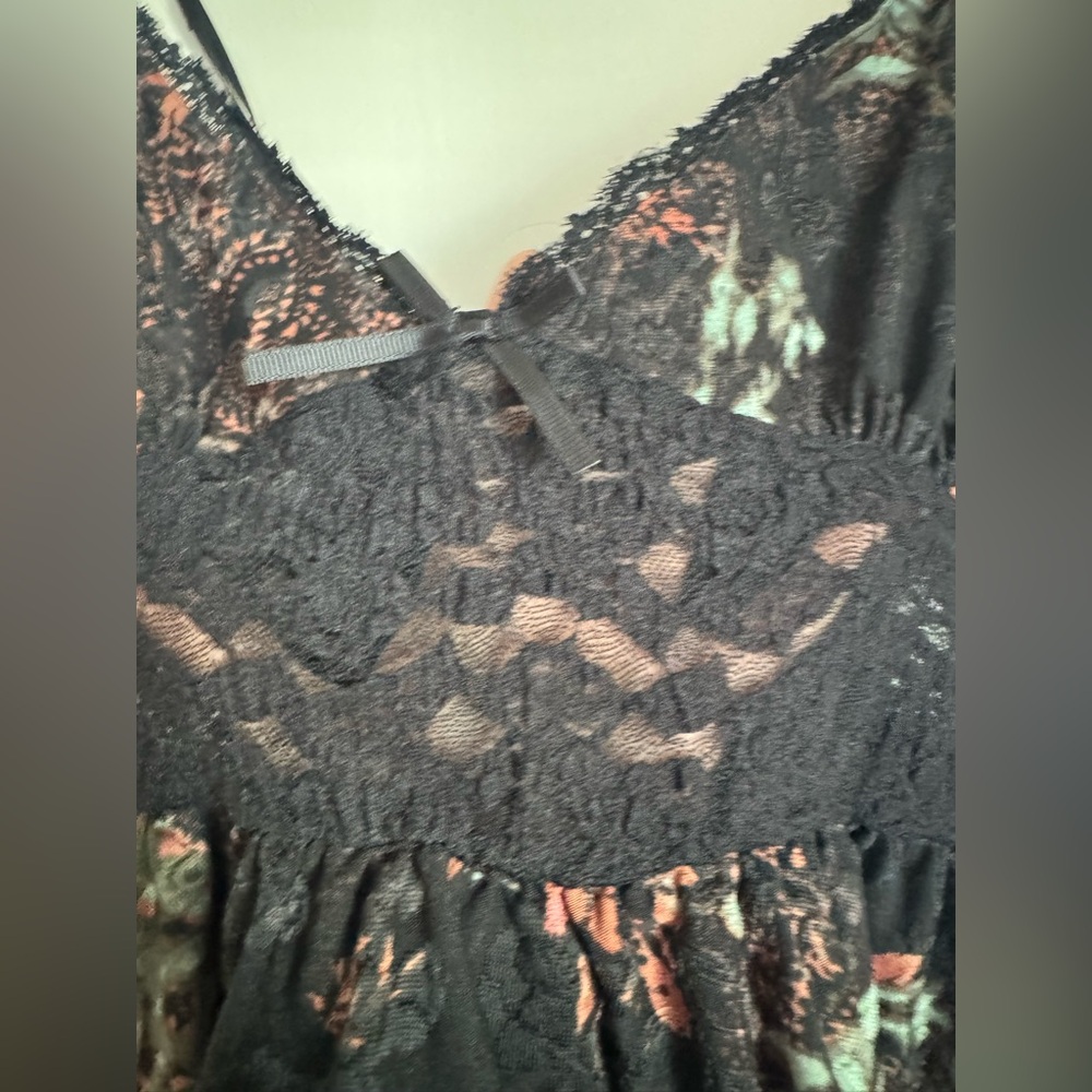 Ecote Floral Lace Trim Black Top Whimsigoth Feminine Babydoll - Picture 5 of 9